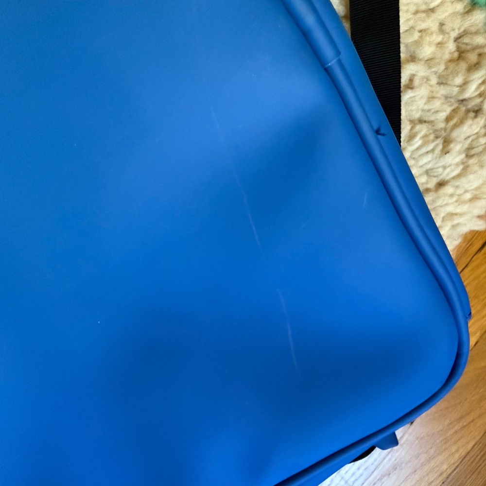 RAINS Blue Backpack - Picture 4 of 4